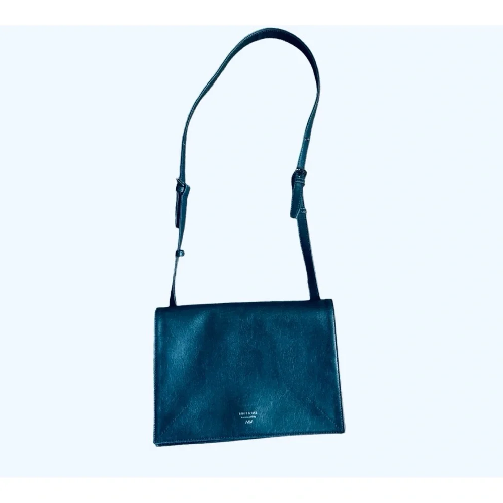 Matt and Nat Vegan Leather Navy Messenger Adjustable Stap Crossbody Purse